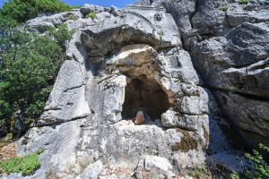 Αποκλειστικό: Λεηλάτησαν την αρχαία πόλη Ayasofya στην Αλάνια της Τουρκίας (pics)