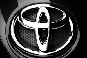 Ανακαλούνται αυτοκίνητα της Toyota λόγω προβλημάτων στους μπροστινούς αερόσακους
