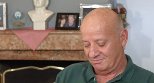 Ο Θανάσης Κατερινόπουλος συγκινήθηκε μιλώντας για τον γιο του που πέθανε 31 ετών, τι είπε για την Αγγελική Νικολούλη και την πολιτική (βίντεο)