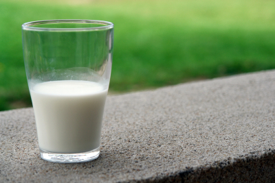 Οι ανατιμήσεις ρεκόρ «δοκιμάζουν» γάλα, γιαούρτια και τυριά