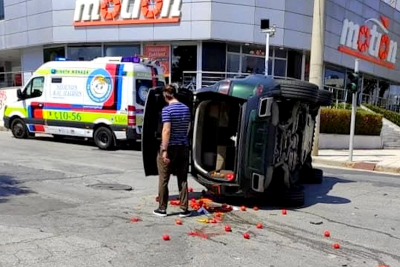 Πολύ σοβαρό τροχαίο στη Θεσσαλονίκη: Ντελαπάρισε όχημα με τρία παιδιά (εικόνες)