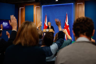 Το παρασκήνιο της παραίτησης της πιο αντιδημοφιλούς πρωθυπουργού της Βρετανίας: 45 ημέρες για την Λιζ Τρας ήταν αρκετές