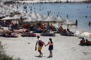 Καιρός ΕΜΥ: Στους ρυθμούς του καύσωνα χορεύει η Ελλάδα - Στο «κόκκινο» ο υδράργυρος