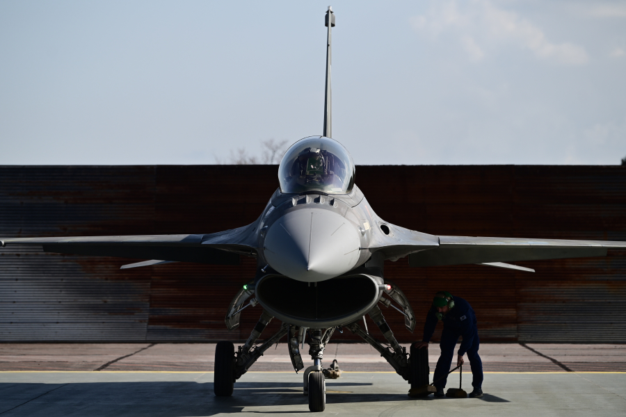 Παραδόθηκε στην Πολεμική Αεροπορία το δέκατο αναβαθμισμένο F-16 Viper