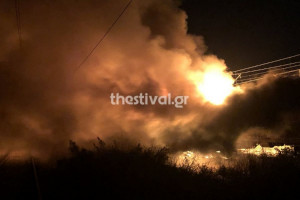 Θεσσαλονίκη: Φωτιά σε παροπλισμένο βαγόνι του ΟΣΕ - Διέμεναν μετανάστες