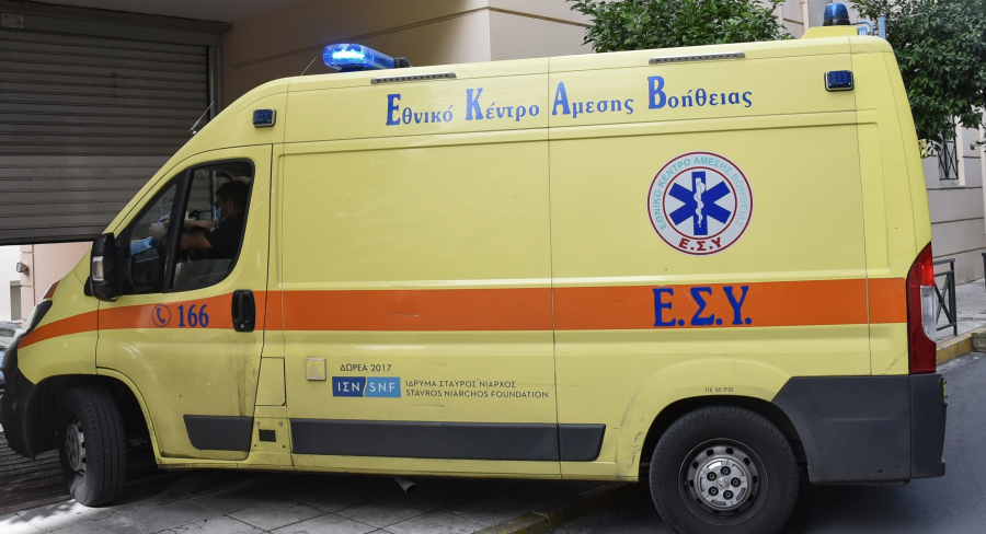 Ξάνθη: Μάχη μέσα σε ασθενοφόρο, έσωσαν τη ζωή 45χρονου άνδρα έπειτα από 50 ΚΑΡΠΑ
