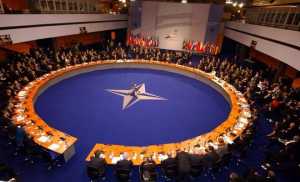 Βερολίνο: Το ΝΑΤΟ θα έχει υποστηρικτικό ρόλο στη φύλαξη των συνόρων της ΕΕ