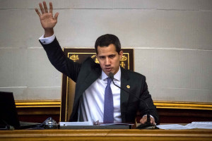 Γκουαϊδό: Κατάφερε να ορκιστεί πρόεδρος της Εθνοσυνέλευσης στη Βενεζουέλα