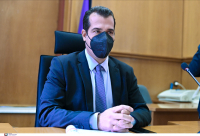 Θάνος Πλεύρης: Φθηνή η αντιπολίτευση του ΣΥΡΙΖΑ για τα τα μονοκλωνικά αντισώματα