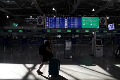 Κορονοϊός: Τα ευρωπαϊκά αεροδρόμια ζητούν έκτακτα μέτρα