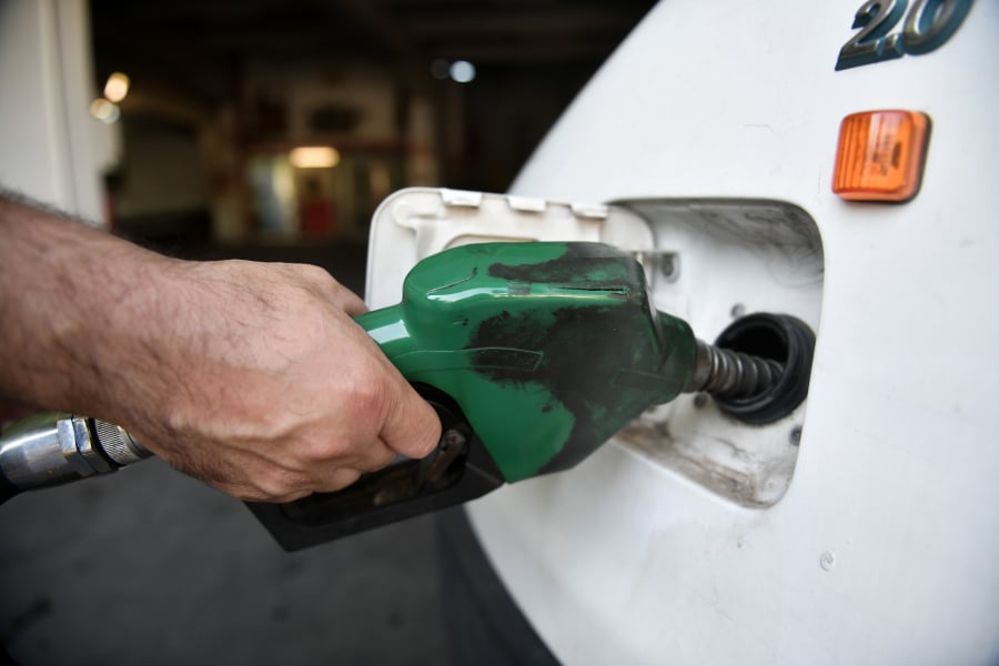 Επίδομα βενζίνης: Κλείδωσε σε έως 80 ευρώ το νέο Fuel Pass