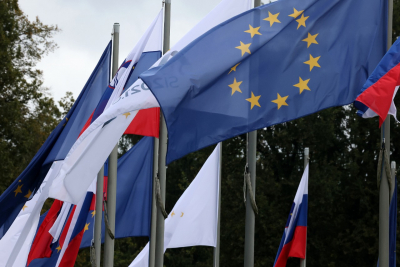 Κομισιόν: Οι ηγέτες της ΕΕ θα συνεδριάσουν αύριο για την Ουκρανία