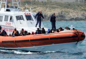 ΕΕ: Μόλις 396 αστυνομικοί έχουν διατεθεί στο FRONTEX για την Ελλάδα 