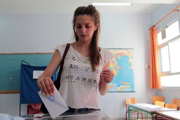 Δημοψήφισμα 2015: Κανένα πρόβλημα στα εκλογικά κέντρα της Πελοποννήσου (ΑΠΕ-ΜΠΕ)