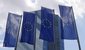 Σε ανοδική πορεία ευρώ και ομόλογα ενόψει της αύξησης των επιτοκίων από την ΕΚΤ