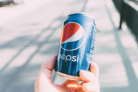 Νέο λογότυπο για την Pepsi