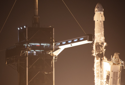 SpaceX: Άφιξη νέου πληρώματος στο Διεθνή Διαστημικό Σταθμό