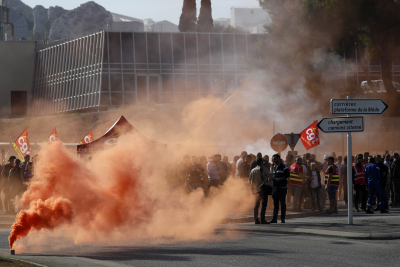 Παρίσι: Λαϊκή οργή για την άνοδο του πληθωρισμού και τις ελλείψεις καυσίμων