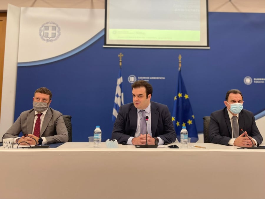 Πιερρακάκης: Παρουσίασε το Εθνικό Μητρώο Διαδικασιών για τη μείωση της γραφειοκρατίας
