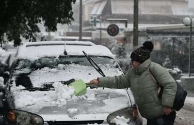 Οδήγηση στον πάγο και το χιόνι: Τι πρέπει να προσέξετε