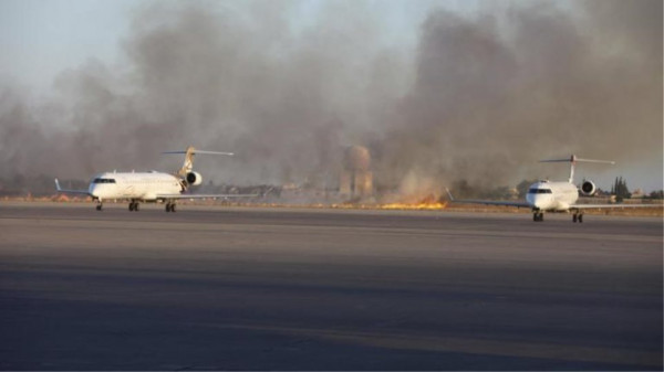 Λιβύη: Επίθεση με ρουκέτες δέχτηκε το αεροδρόμιο της Τρίπολης