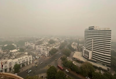 Νέο Δελχί: Ατμοσφαιρική ρύπανση έχει δημιουργηθεί από μια τοξική ομίχλη