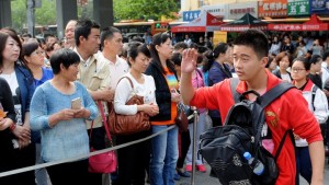 Πάνω από 9,7 εκατ. Κινέζοι συμμετέχουν στις εξετάσεις για την εισαγωγή στα AEI
