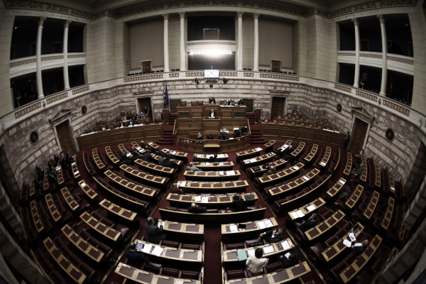 Ερώτηση βουλευτών ΣΥΡΙΖΑ σε Τσίπρα- Παππά για ψευδή ρεπορτάζ αναφορικά με το θάνατο του Κατσίφα
