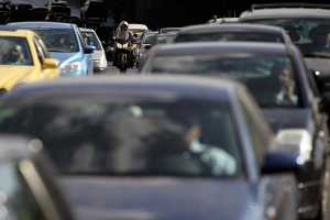 Αναλογικά τέλη κυκλοφορίας για τα ενοικιαζόμενα αυτοκίνητα ζητάει το Επιμελητήριο Ηρακλείου
