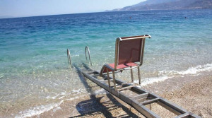 Έργα για πρόσβαση ΑΜΕΑ στις παραλίες του δήμου Αριστοτέλη