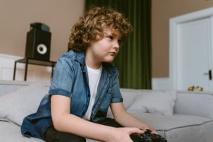 Τα βιντεοπαιχνίδια μπορεί να προκαλέσουν θανατηφόρες καρδιακές αρρυθμίες στα παιδιά