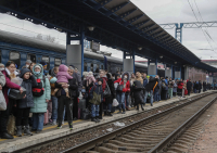 Πάνω από ένα εκατομμύριο οι Ουκρανοί πρόσφυγες που πέρασαν στην Πολωνία