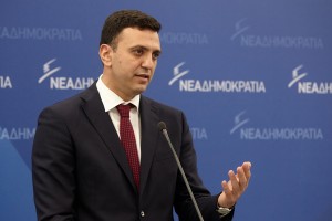 Κικίλιας: Η κυβέρνηση ψάχνει για λύση στα μουλωχτά στο ζήτημα της πΓΔΜ