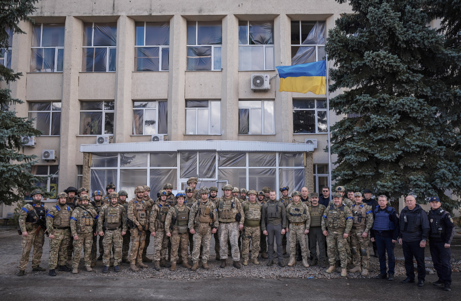 Ζελένσκι: «Ο ουκρανικός στρατός προελαύνει στο νότο, απελευθερώθηκαν δεκάδες κοινότητες»