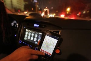 Συνελήφθησαν 10 οδηγοί της Uber στο κέντρο της Αθήνας
