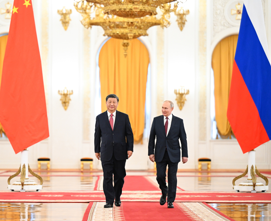 Ο Πούτιν παραδέχθηκε συνεργασία με την Κίνα «στον στρατιωτικοτεχνικό τομέα»