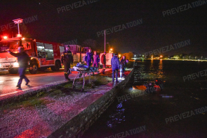 Σοκαριστικό δυστύχημα στην Πρέβεζα: Σώθηκαν οι φίλες της αλλά εκείνη βυθίστηκε με το αμάξι στο νερό