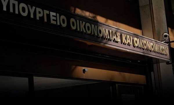Στην Αθήνα βρίσκονται ήδη οι Βίζερ και Κοστέλο για συνεργασία με το ΥΠΟΙΚ