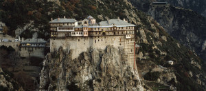 Πρώτο κρούσμα κορονοϊού στο Άγιο Όρος - Μοναχός νοσηλεύεται στο ΑΧΕΠΑ