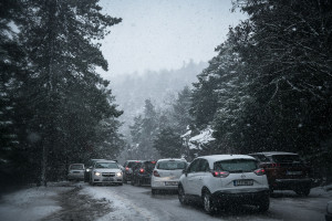 Σάκης Αρναούτογλου στο Dikaiologitika News: «Μπόρες» χιονιού τις επόμενες ώρες και στα Βόρεια Προάστια