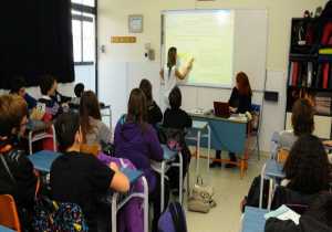 Δωρεάν εκμάθηση Ελληνικής γλώσσας σε πολίτες στο Δήμο Παύλου Μελά