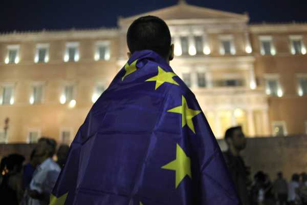 «Μαύρο και άραχνο» το μέλλον της ΕΕ σύμφωνα με τους Έλληνες