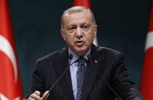Δημοσκόπηση στην Τουρκία: Πιο δημοφιλής παραμένει ο Ερντογάν