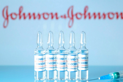 Εμβόλιο Johnson &amp; Johnson: Νέα προειδοποίηση από τον FDA για παρενέργεια Guillain-Barré που προκαλεί παράλυση