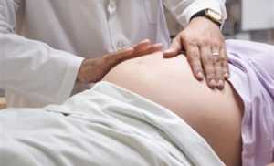 Επίδομα μητρότητας για τέσσερις μήνες μετά τον τοκετό από το ΕΤΑΑ