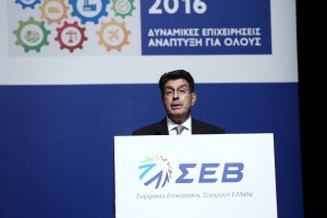 ΣΕΒ: Η ελληνική οικονομία «κυριαρχείται» από τις υπηρεσίες