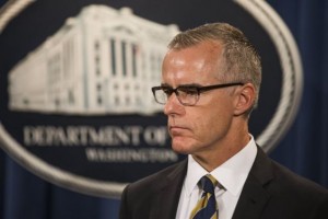 Παραιτήθηκε ο αναπληρωτής διευθυντής του FBI