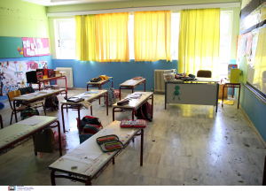 Απίστευτο περιστατικό στη Λαμία: Δάσκαλος πλάκωσε στο ξύλο πατέρα μαθητή μέσα στο σχολείο
