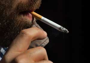Ευρωπαϊκή «πρωτιά» στο παθητικό κάπνισμα η Ελλάδα