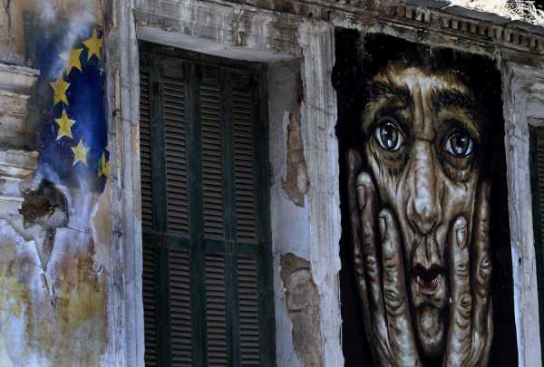 Οι τρεις επιλογές των Ευρωπαίων για λύση στην ελληνική κρίση 